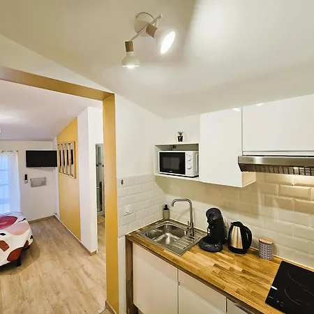 Confort ! Centre-ville, Climatisation, Parking, Wifi, Calme, Tv Apartmán Carcassonne