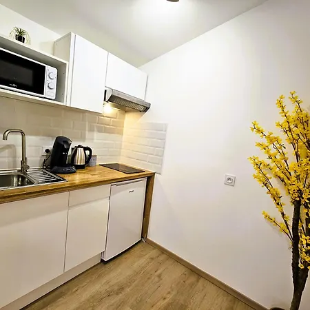 Confort ! Centre-ville, Climatisation, Parking, Wifi, Calme, Tv アパート
