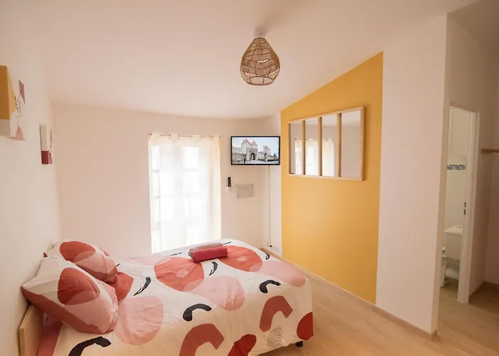 Confort ! Centre-ville, Climatisation, Parking, Wifi, Calme, Tv 公寓 卡尔卡松